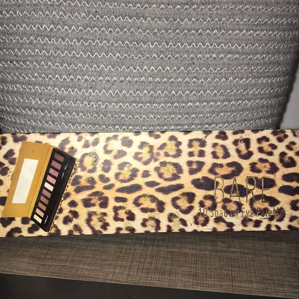 Profusion Barr 10 Shadow Eye Palette